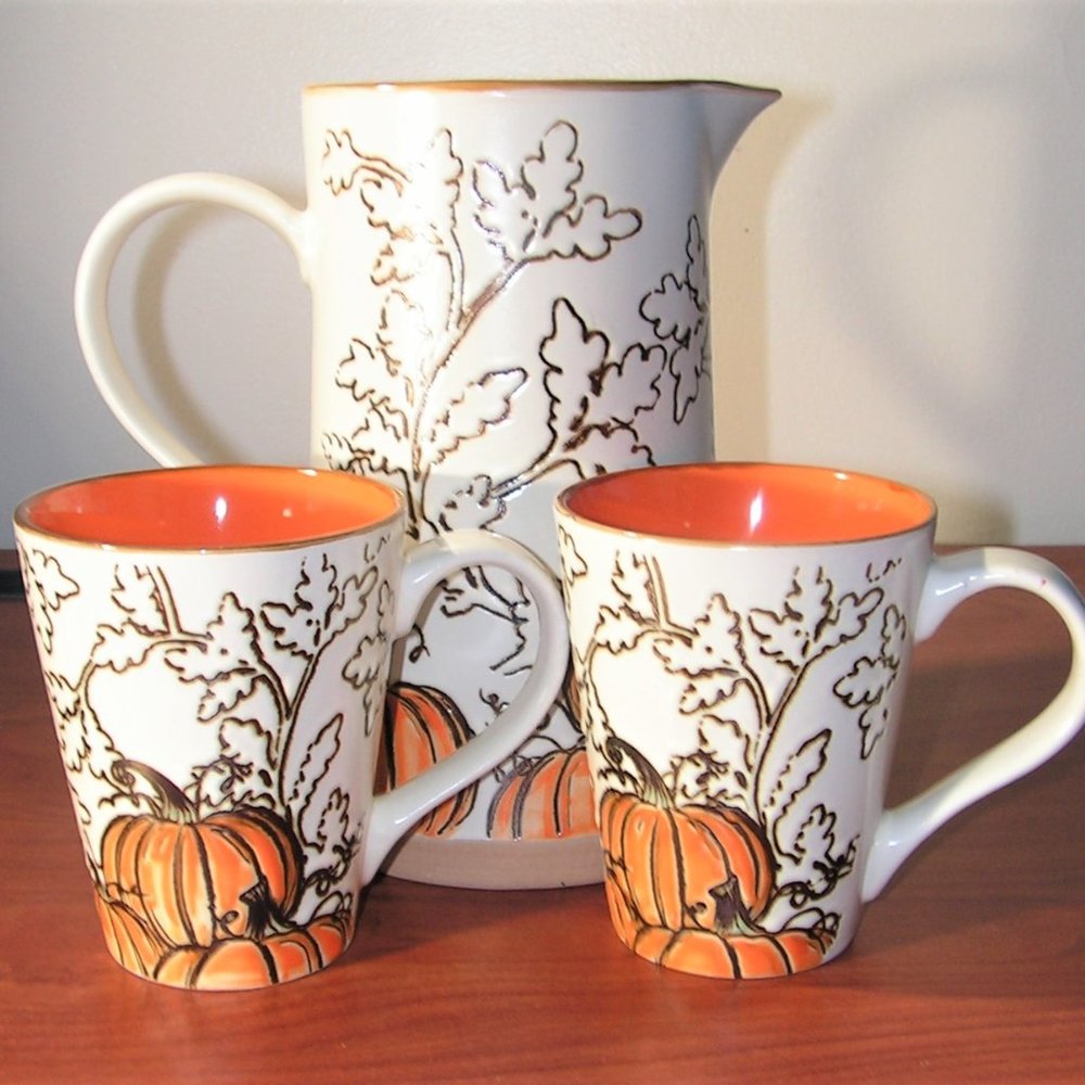 InHomestylez Ceramic Fall Pumpkin Pitcher & 2 Mug set New Autumn Harvest